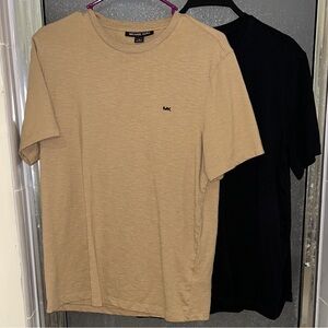 2 Michael Kors Men's Short Sleeve Tees in Tan and Black